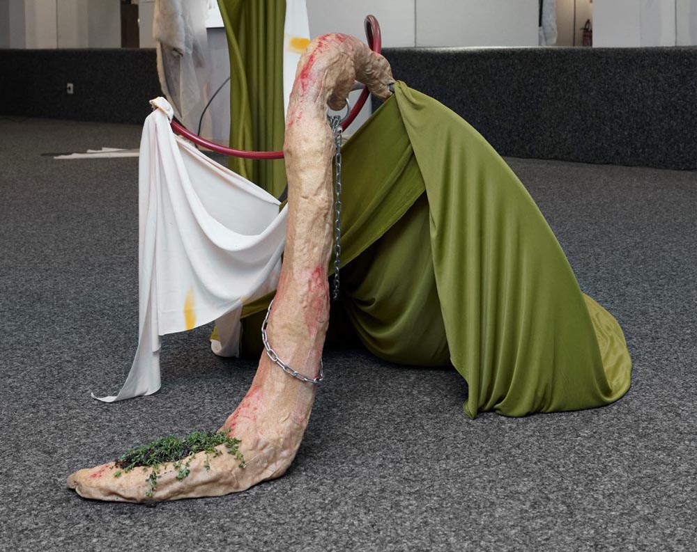 MUE — Group exhibition at Morpho – Pierre Cardin international creative concept, “Past, Present, Futur art space”