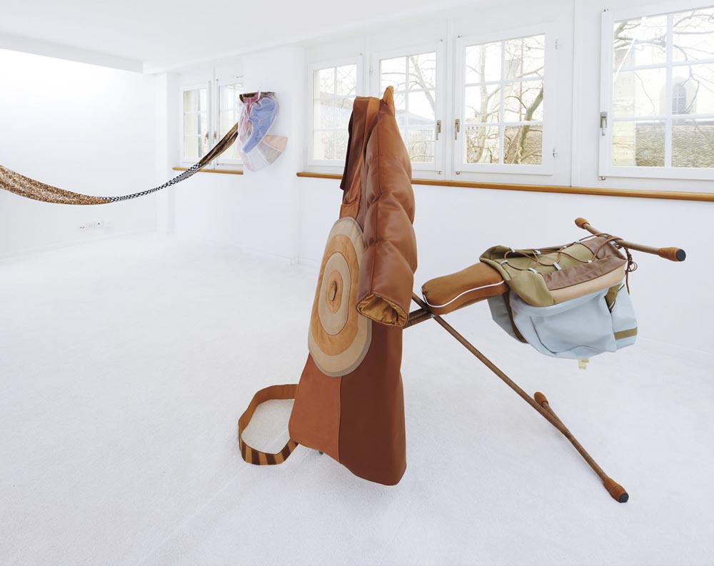 LIKE A CLOTH TO A FRAME — Hansol Kim at sothu, Zurich