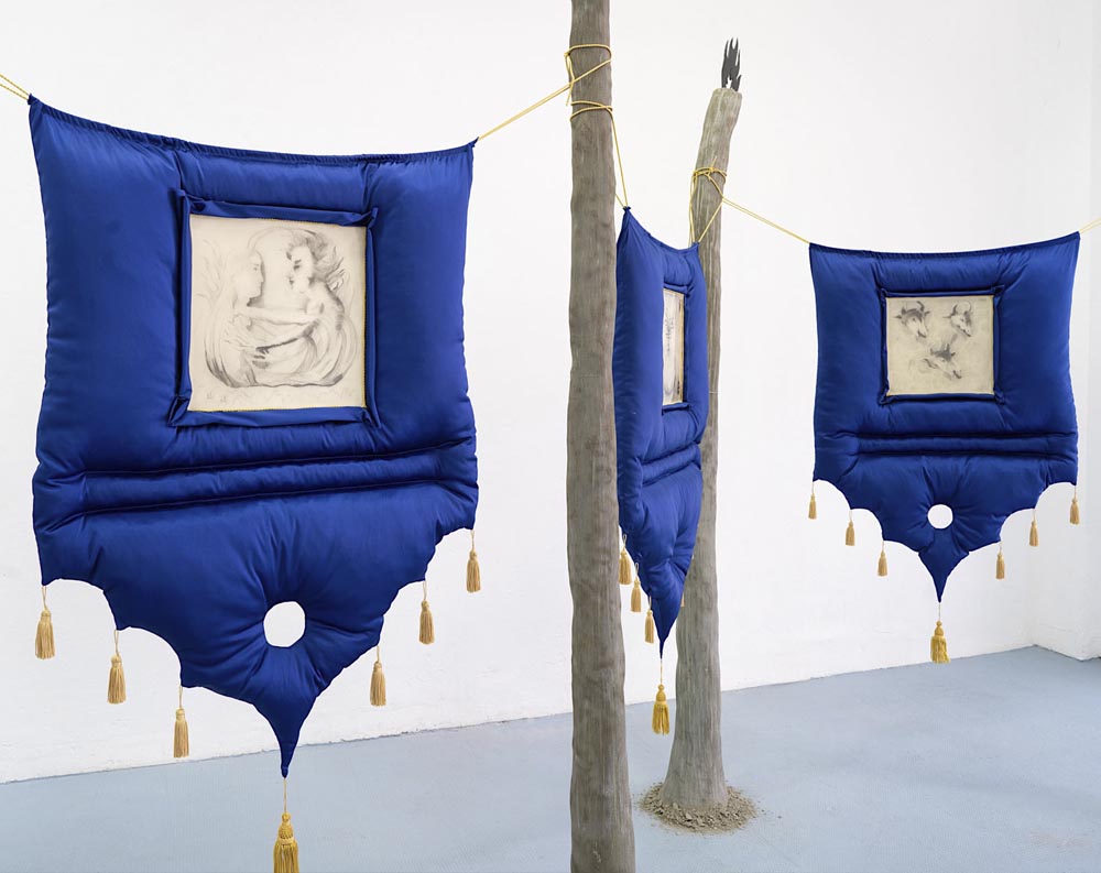 EVERYTHING I KNEW HAS BECOME YESTERDAY’S DREAM — Øleg and Kaska at sonneundsolche, Düsseldorf