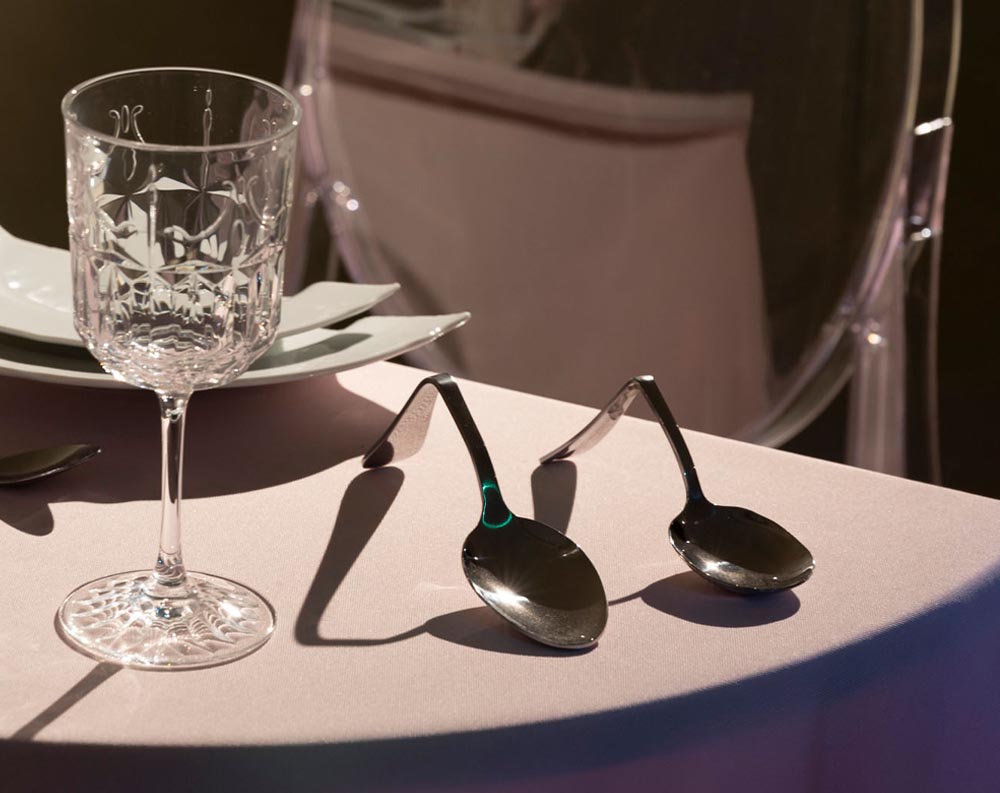 ﻿NHÓ: SPACE BETWEEN ONE END AND THE OTHER — Group show at Kunsthalle Bratislava