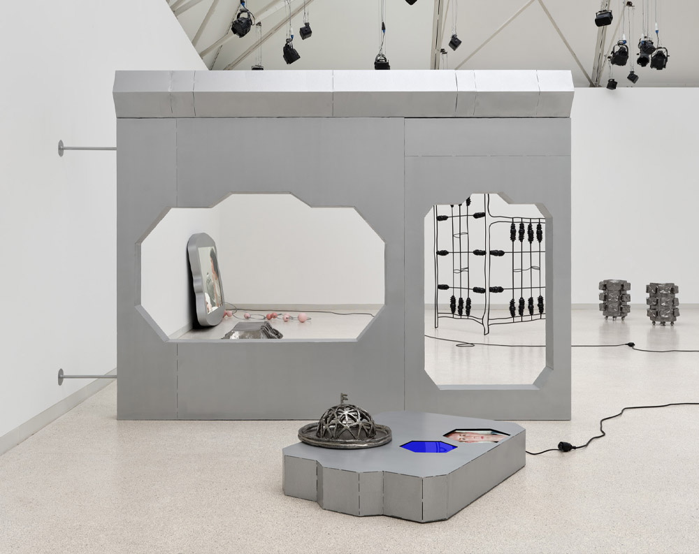 AREN’T YOU THE ONE WHO CAN REMEMBER THE FUTURE? — Lisa Seebach and Julia Charlotte Richter @Kunsthalle Bremen
