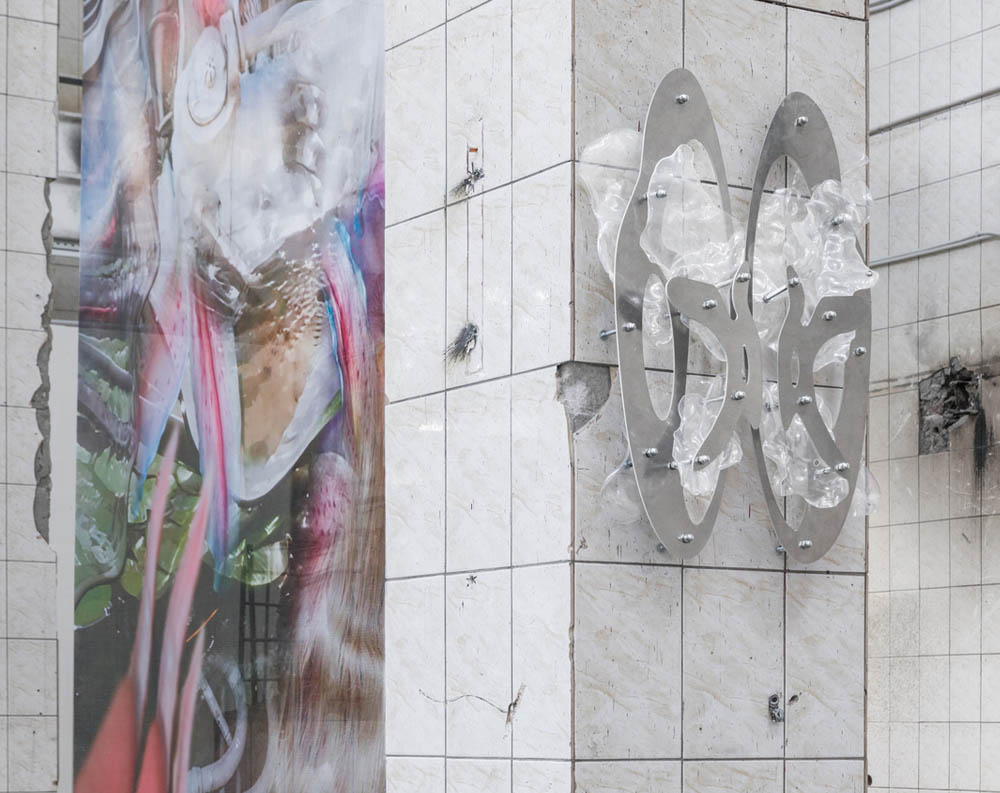 AT LEAST ANGELS WATCH OVER ME — Natasha Perova @fābula HQ