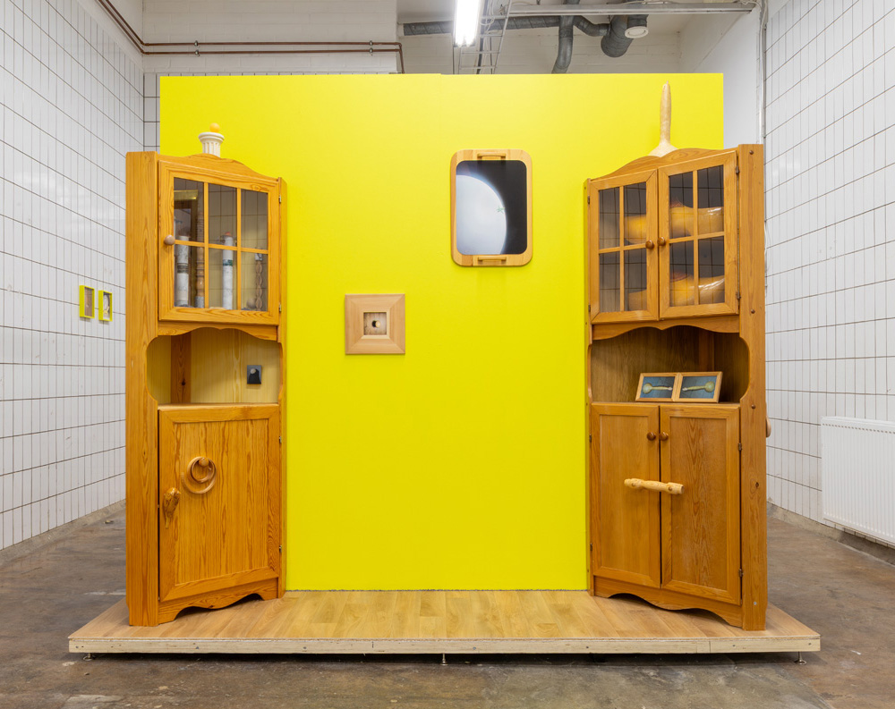 OH HOW CLEARLY YOU LOVE THE DUST — Group show @PITTED DATES, Helsinki