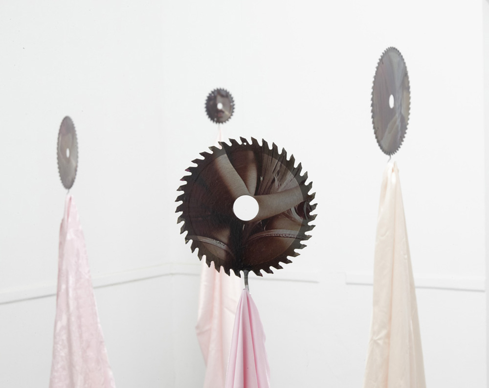 LULLABY BLOSSOMS — Amelie Lolie and Inês Faráh @Cosmos, Lisbon