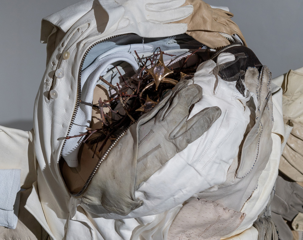 MY PEARLS SPILLED OUT ALONG THE WAY — Anna Rusínová and Agata Popik @Holešovická šachta, Prague